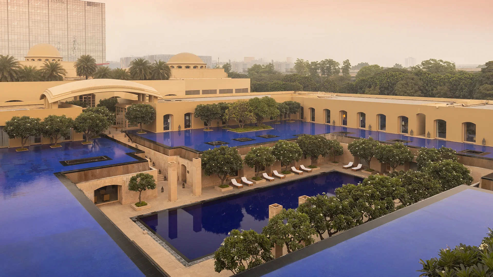 5 star hotels in Gurgaon Trident Gurgaon