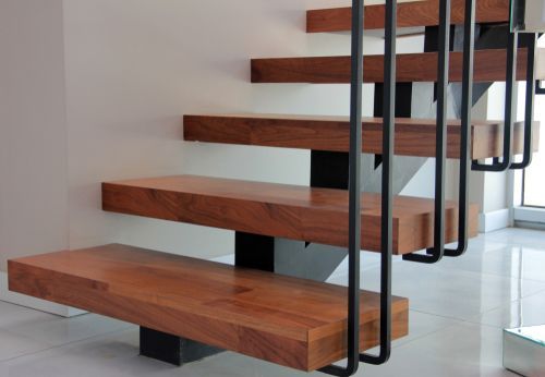 Modern-Stair-Grill-Design-Ideas