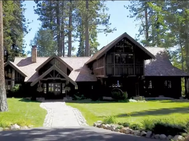 Mark Zuckerberg House