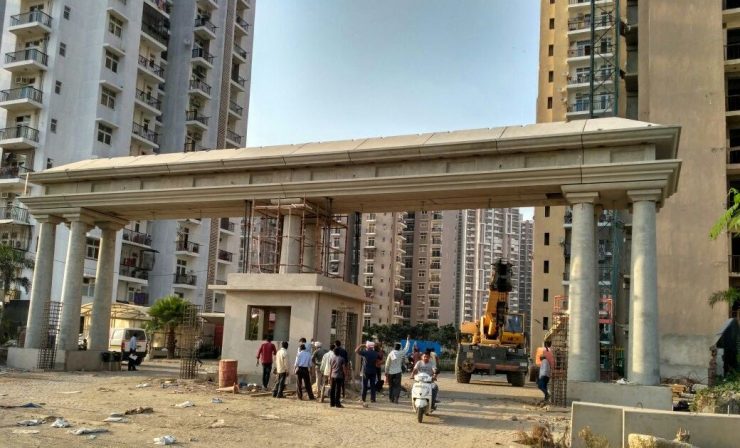 Amrapali group projects