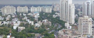 Top locations for NRIs to invest in Noida in 2022
