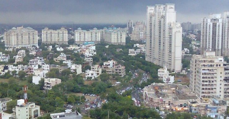 Top locations for NRIs to invest in Noida in 2022