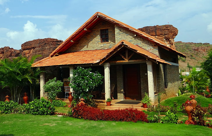 A Traditional Indian Farmhouse Design