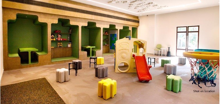 indoor-kids-play-area-at-lodha-amara