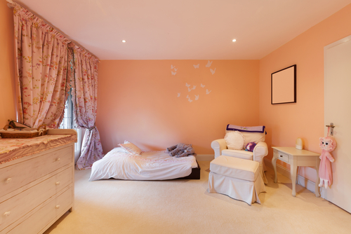 orange two colour combination for bedroom walls