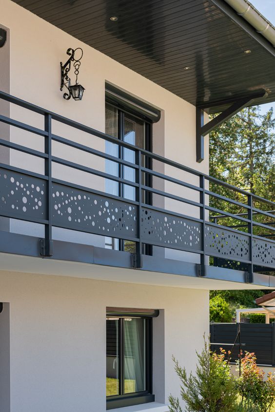 balcony safety grill design
